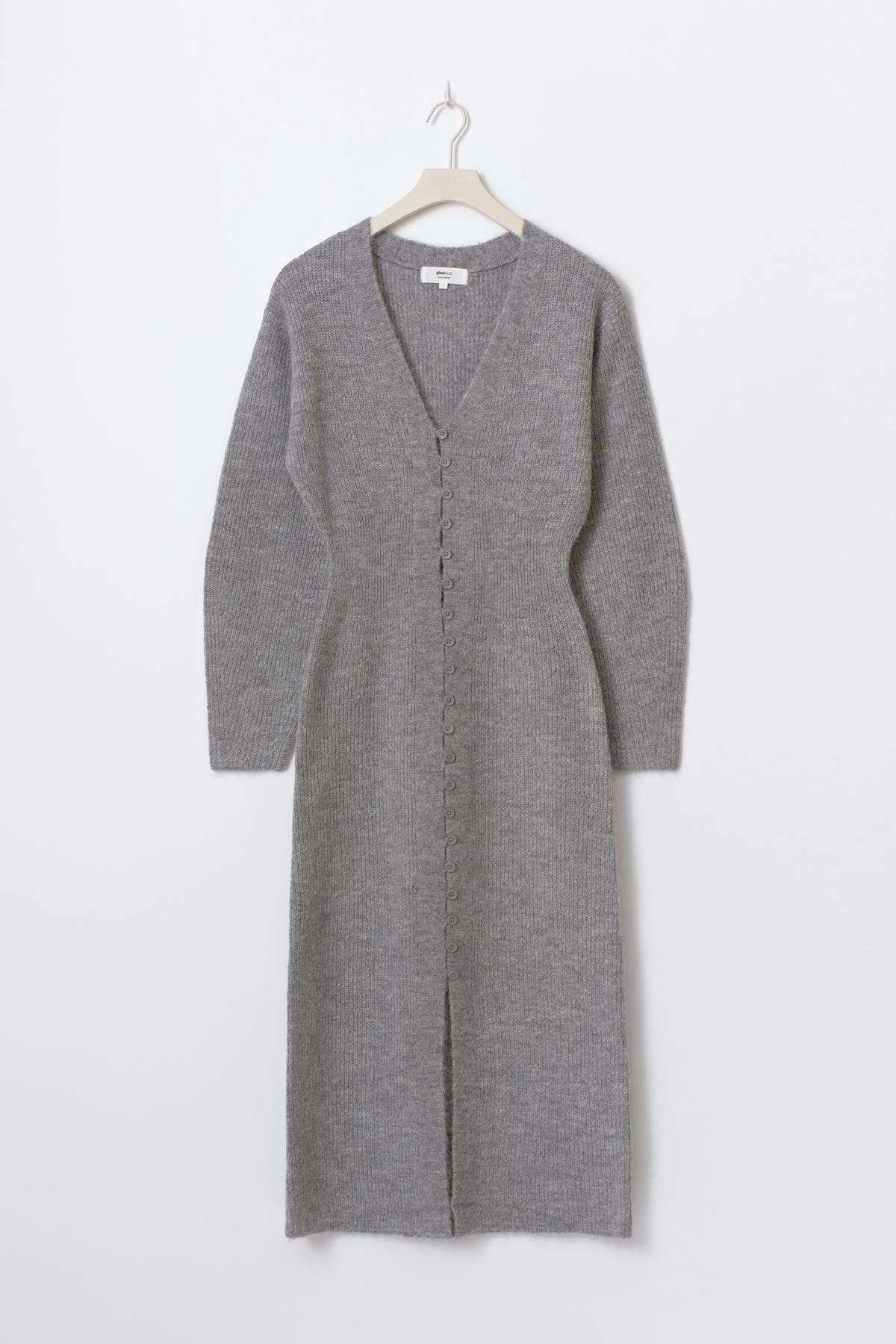 Shaped knitted dress