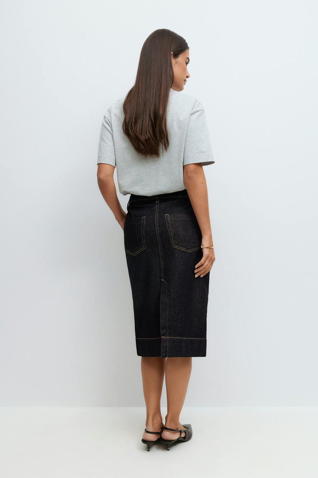 Denim pencil skirt