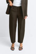Mid waist barrel trousers