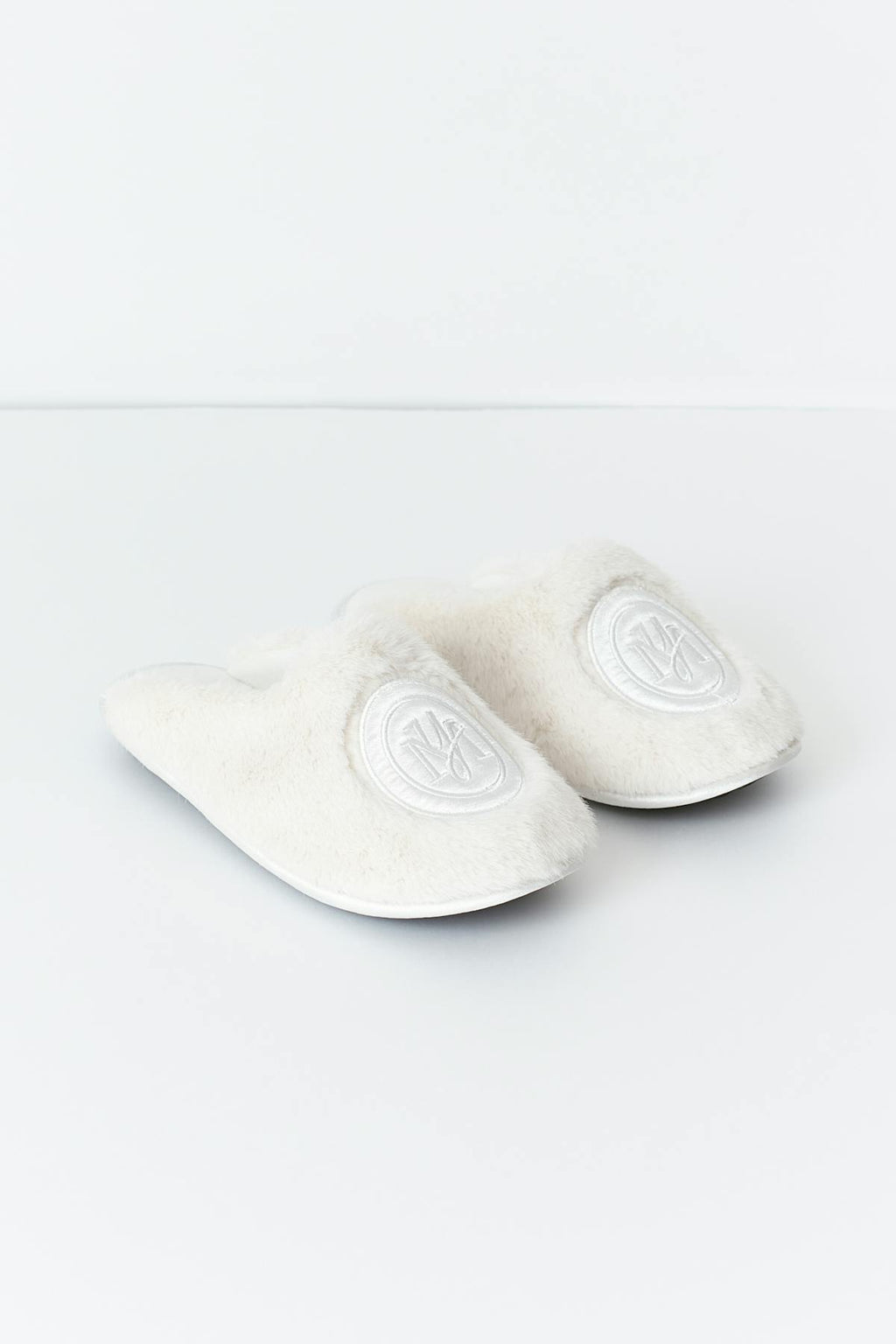 Y faux fur slippers