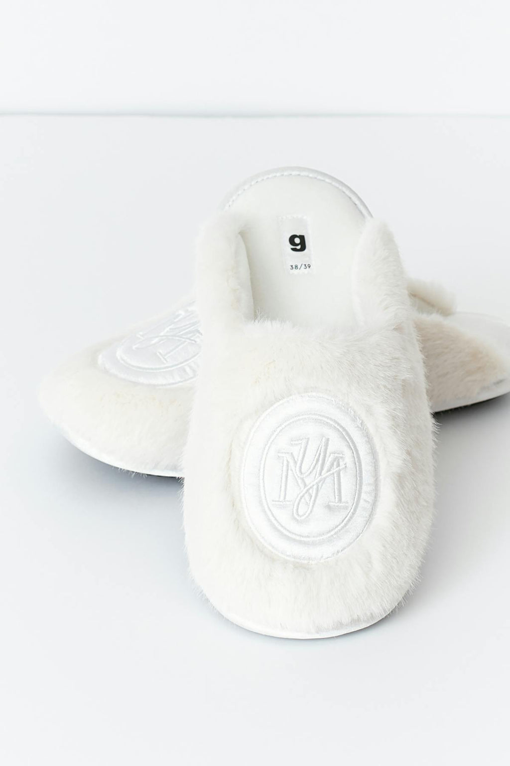Y faux fur slippers