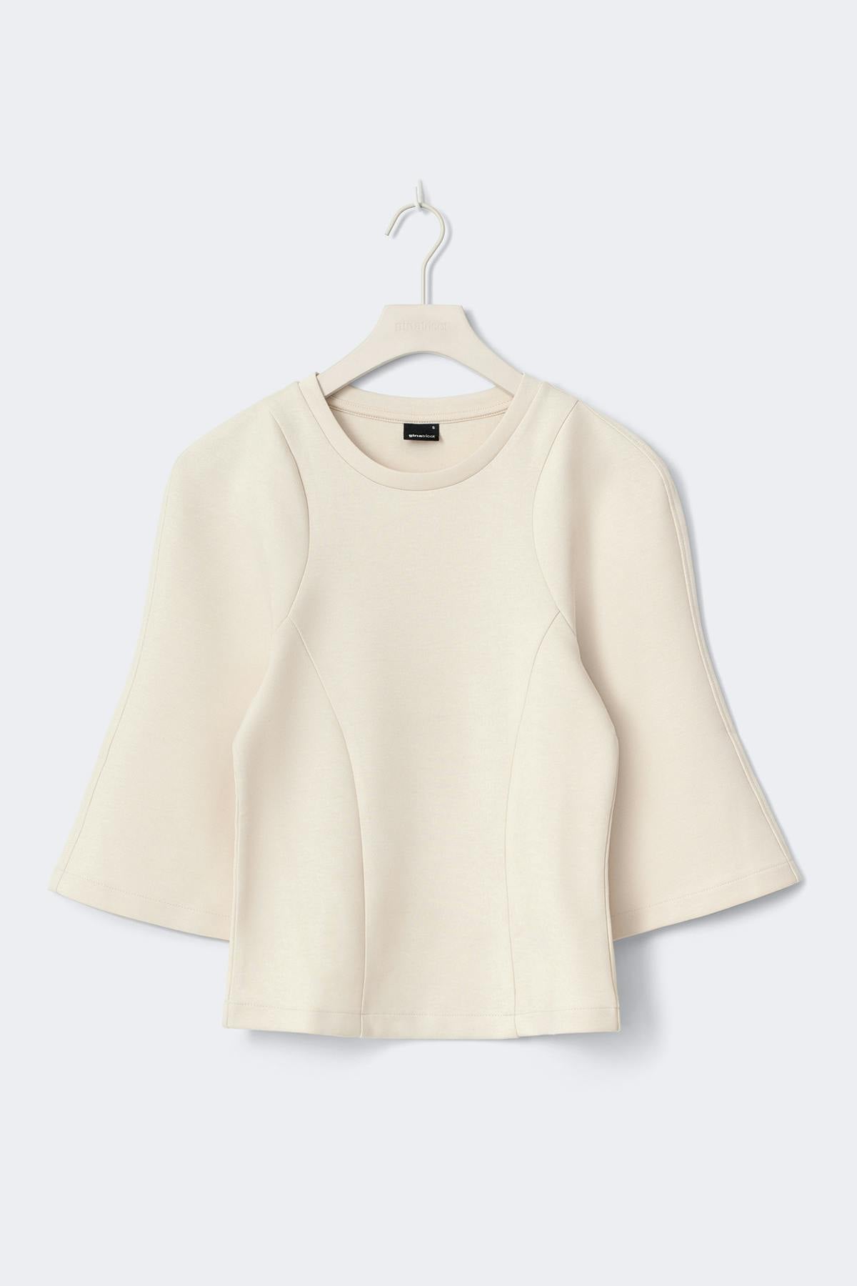 Fitted top