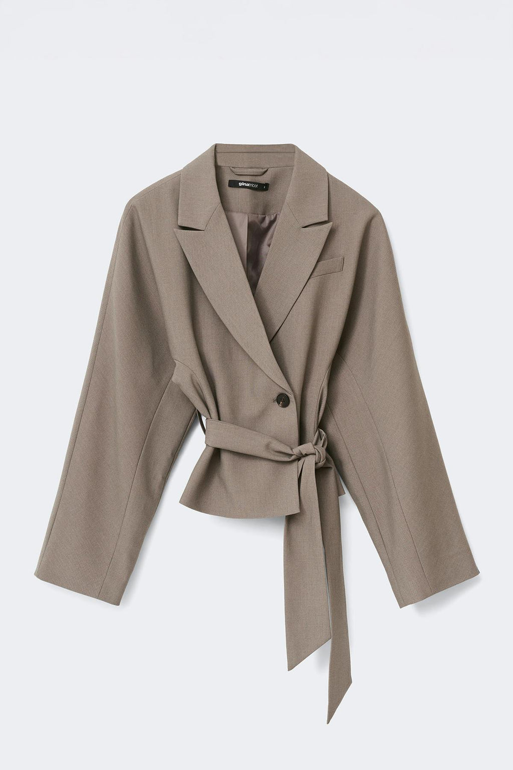 Shaped blazer
