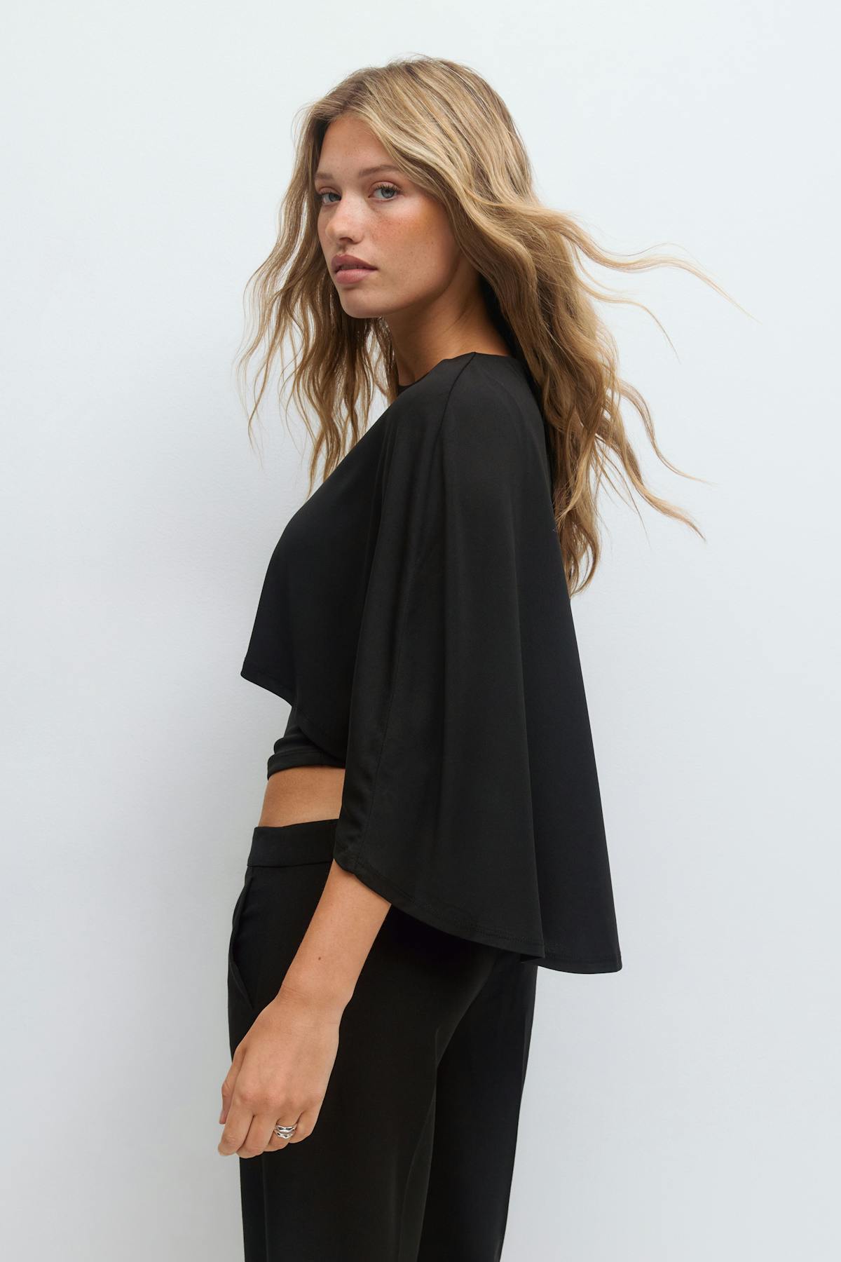 Cape top