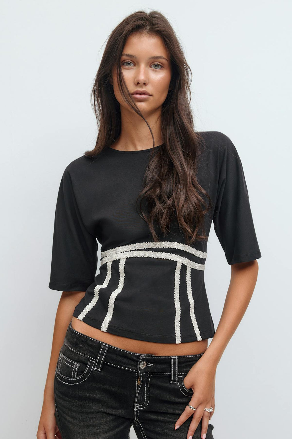 14+ detail tie t-shirt
