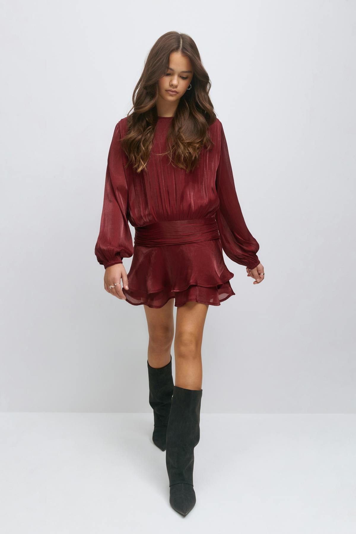 Y frill dress