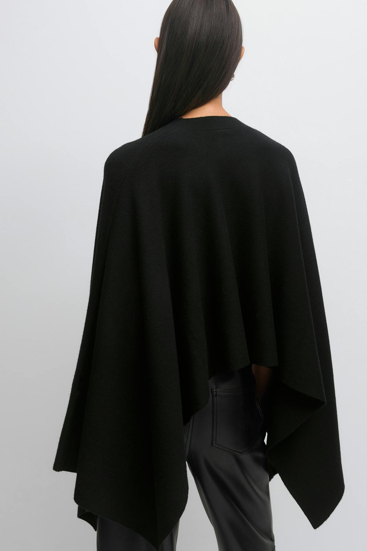 Knitted cape top