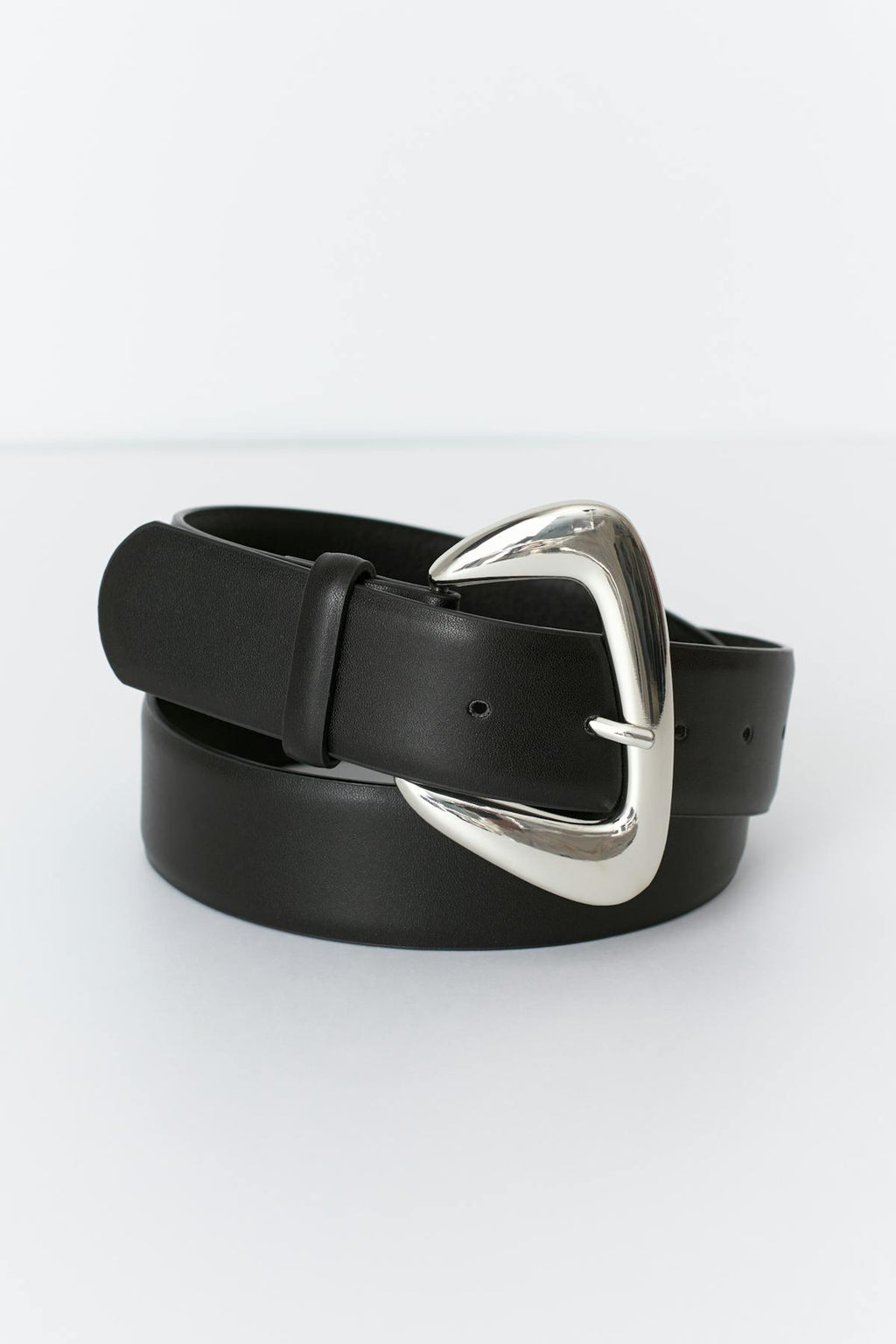 Chunky buckel belt