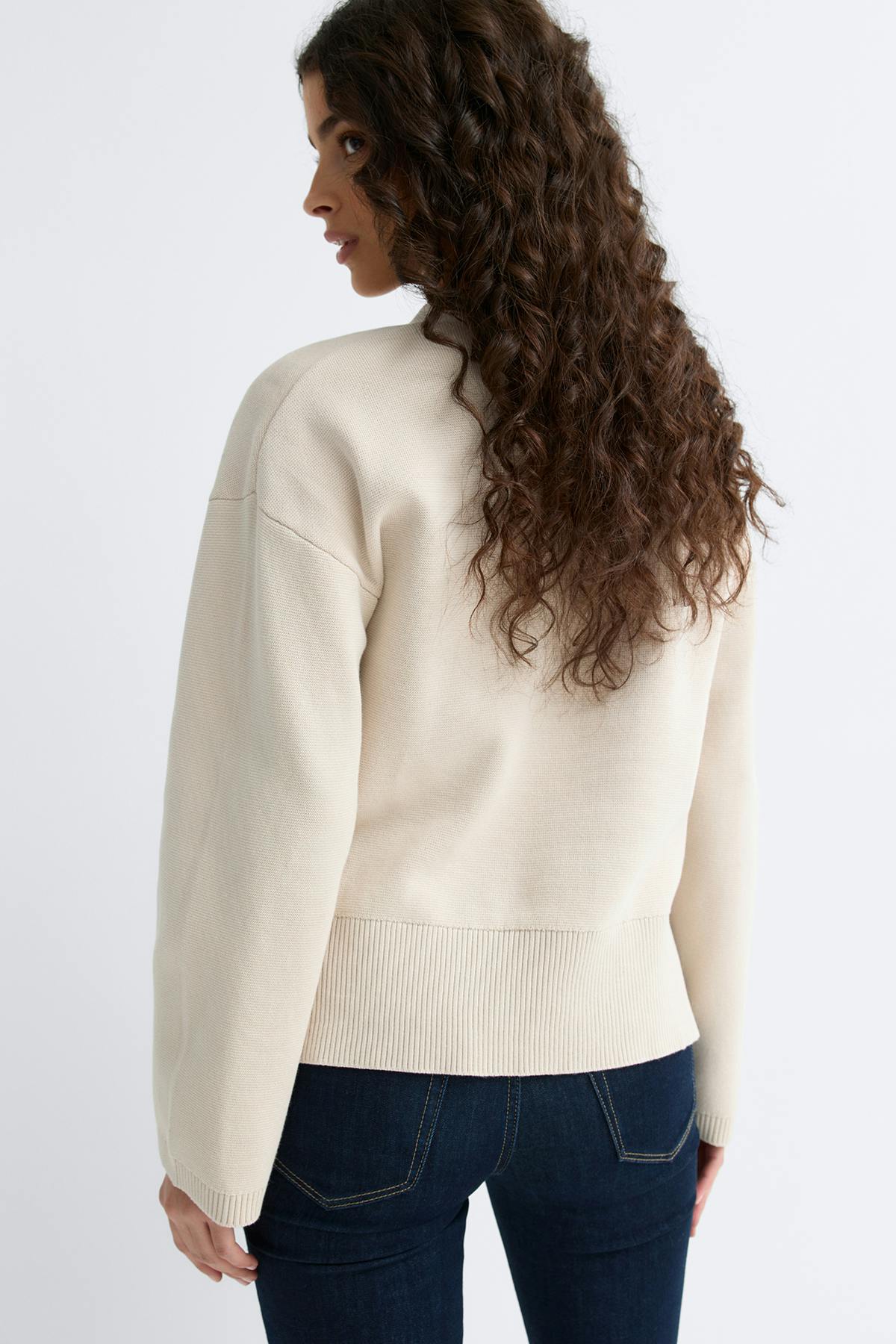 Asymmetric knitted cardigan