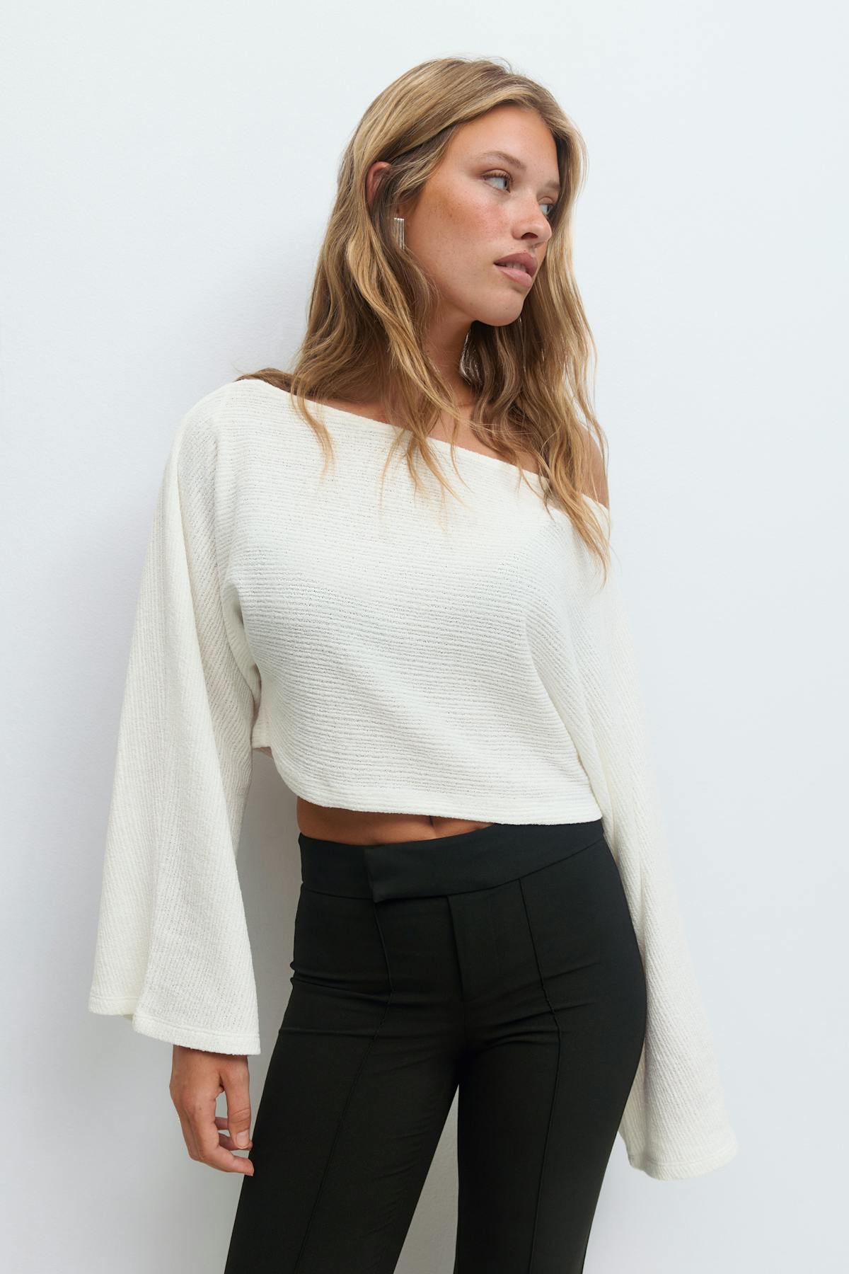 Wide sleeve top