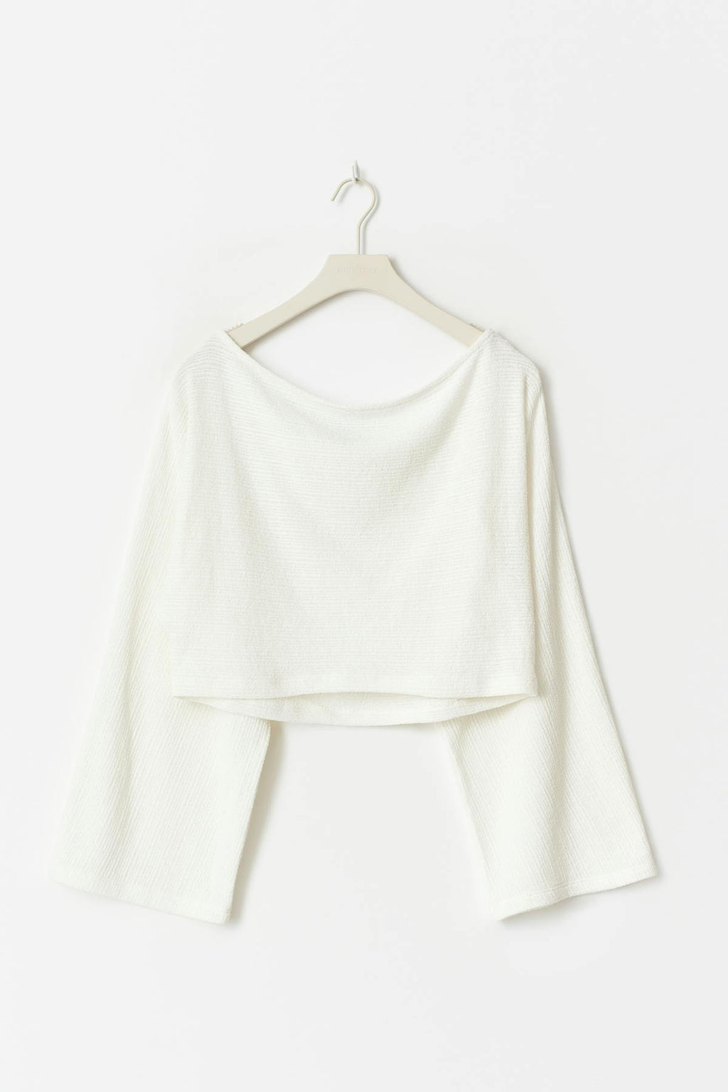 Wide sleeve top