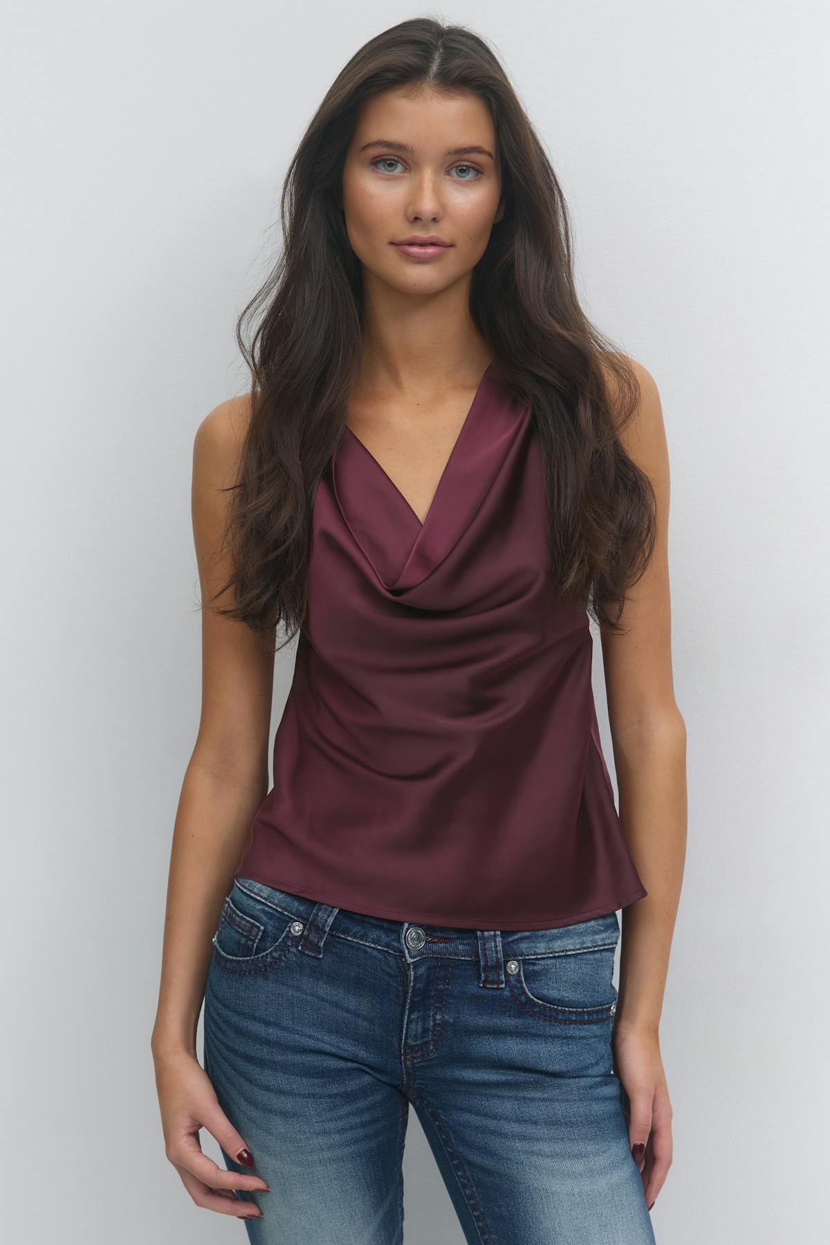 14+ halterneck top