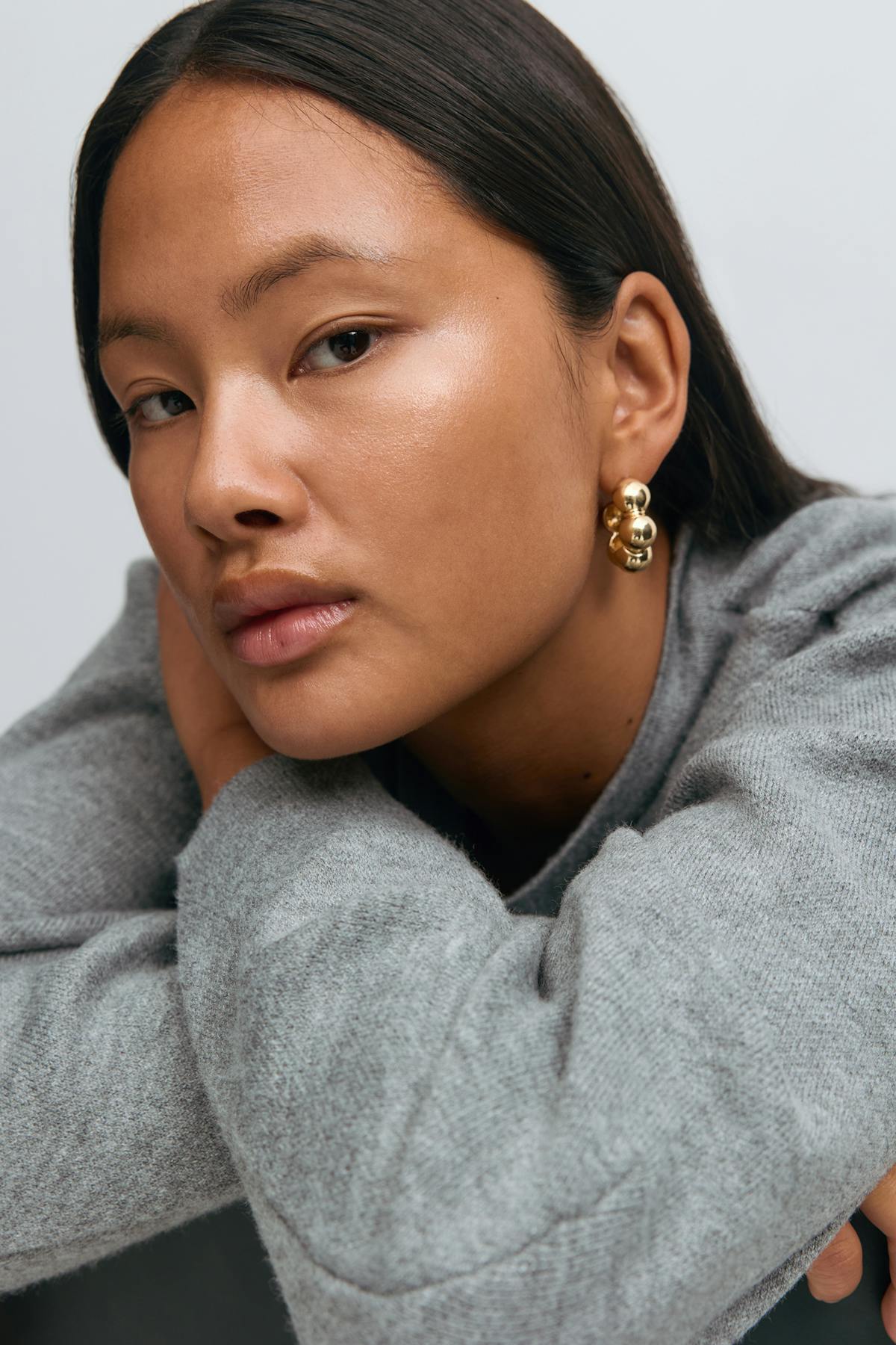 Bubble hoop earrings