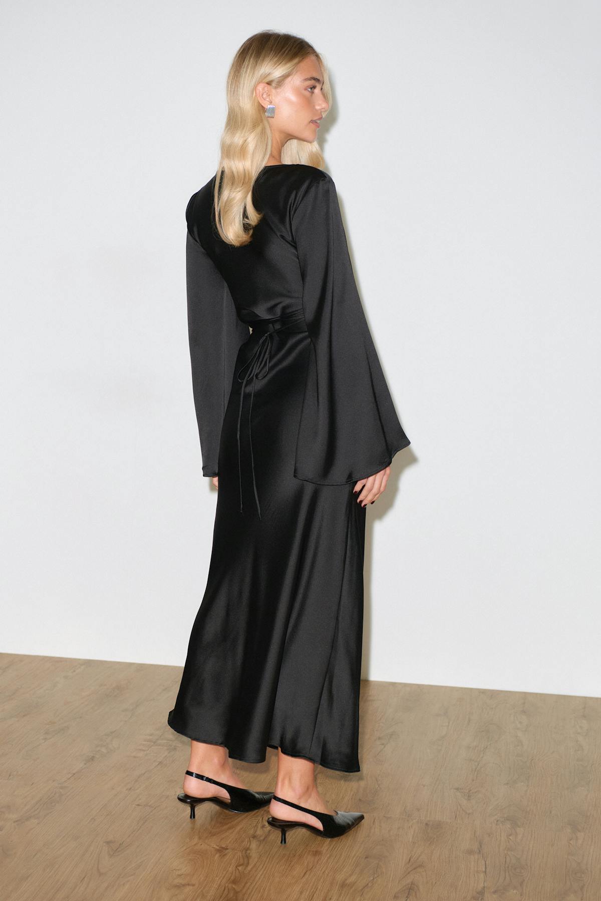 Satin wide sleeve maxi dress