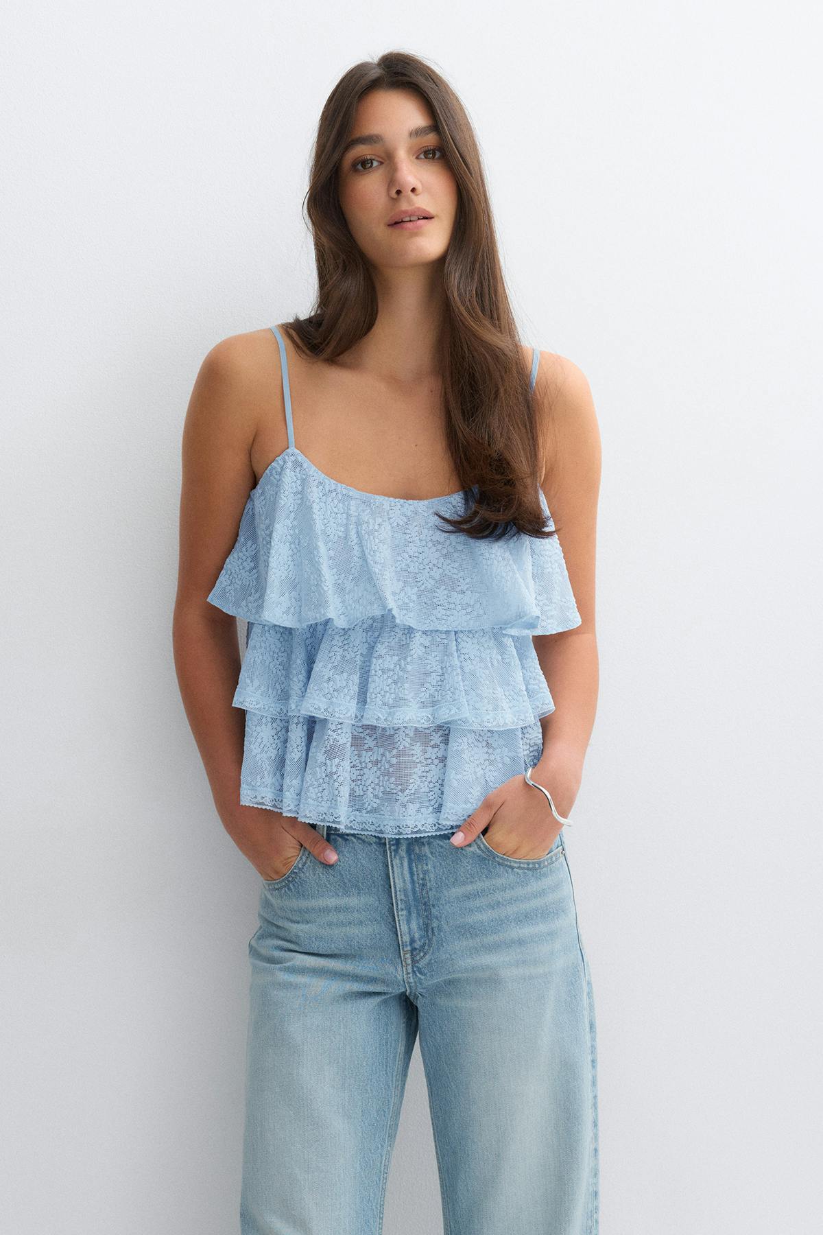 Lace frill singlet