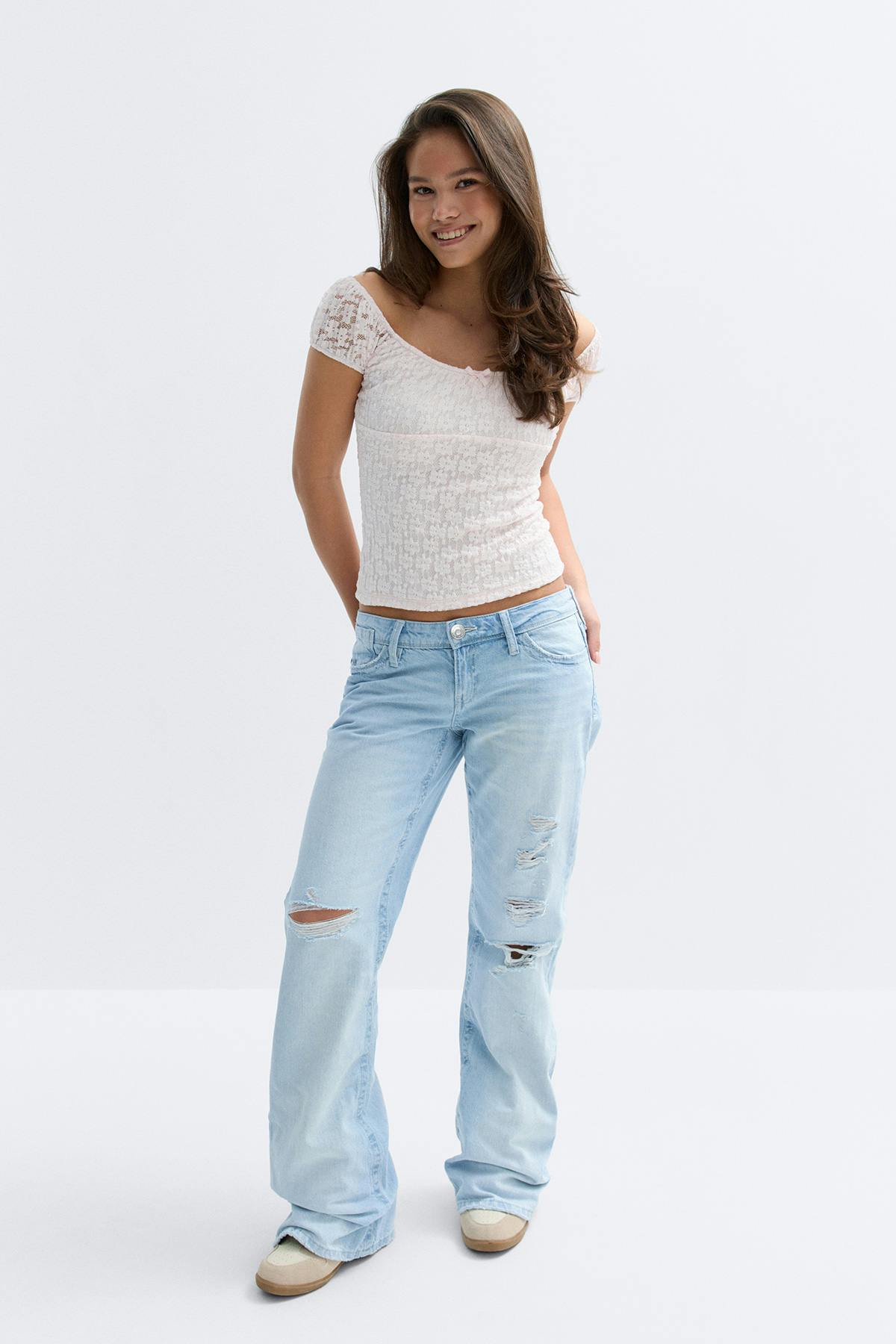 Low waist loose bootcut jeans