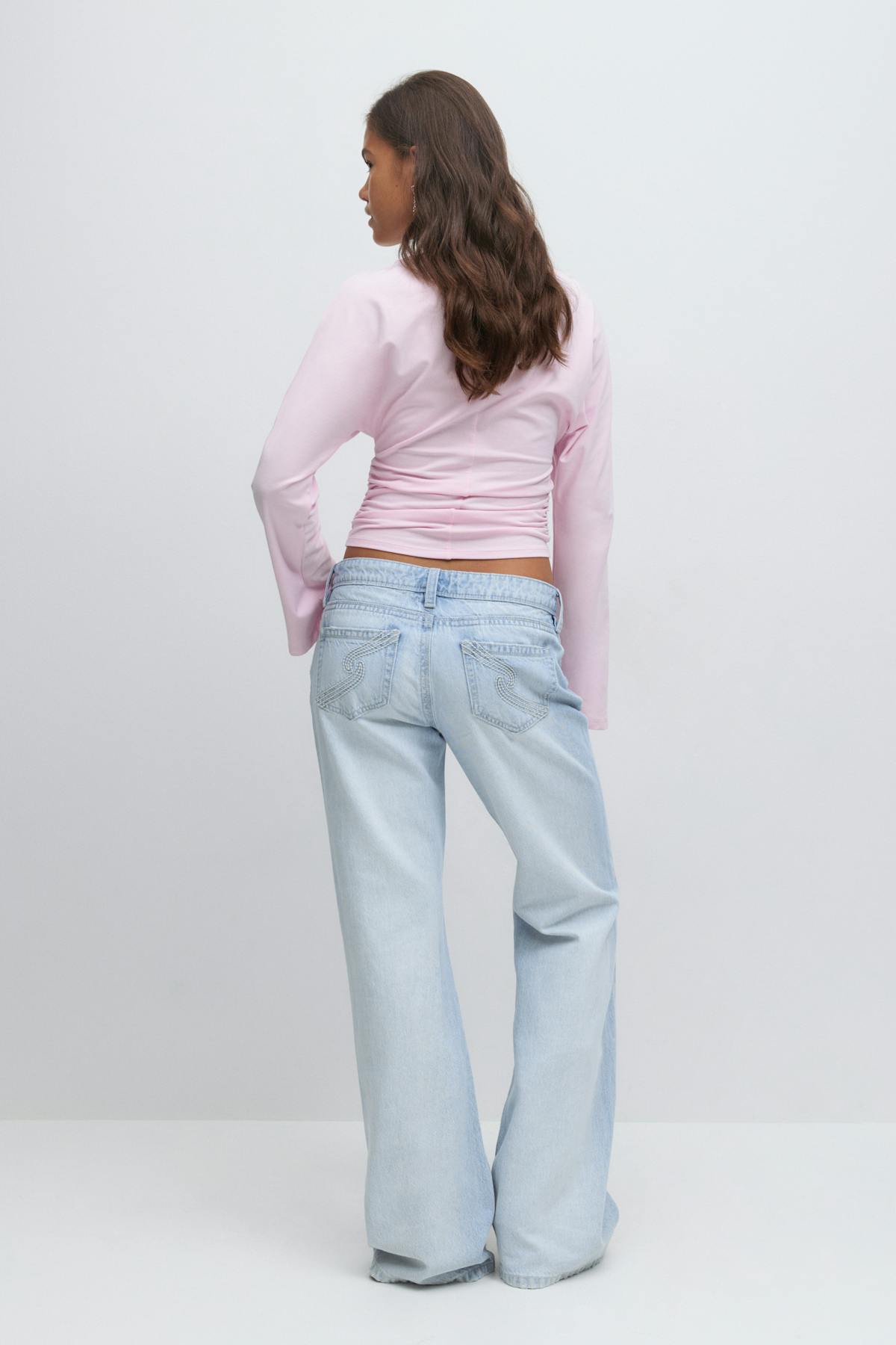 Low waist loose bootcut jeans