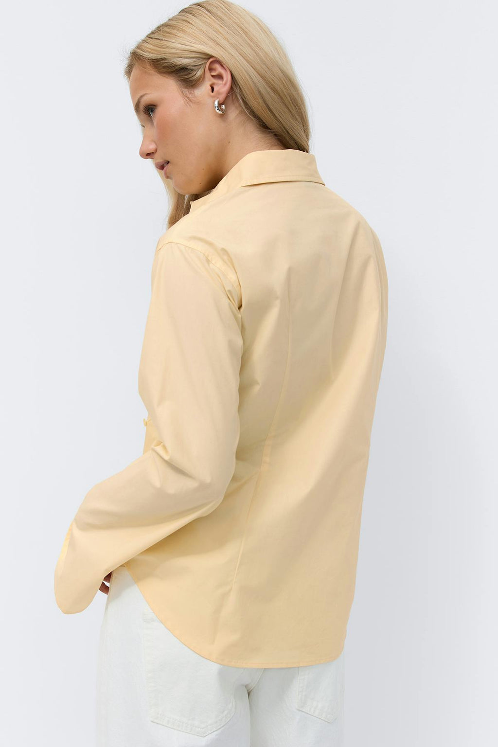 Shaped shirt