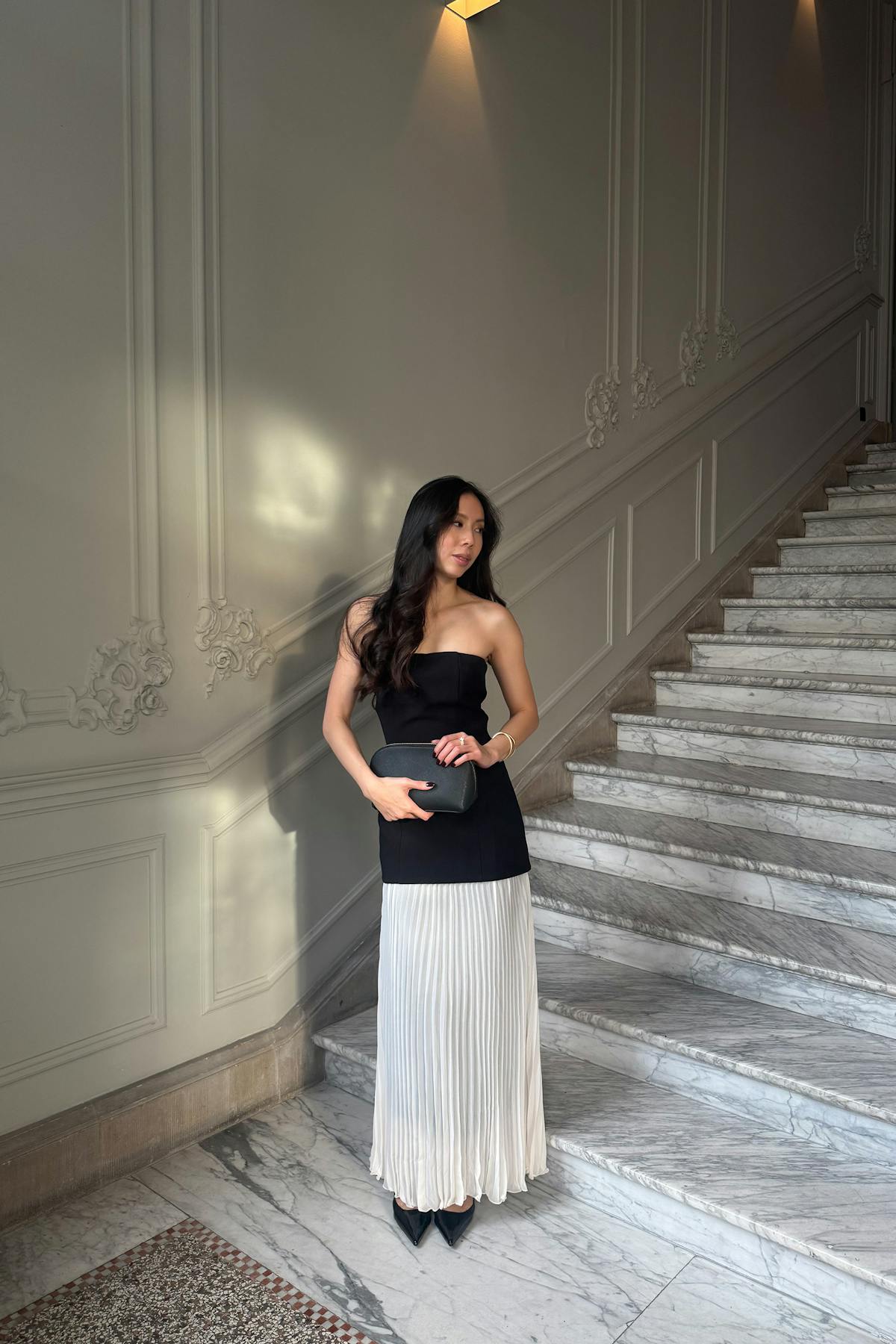 Sleeveless dropped waist dress