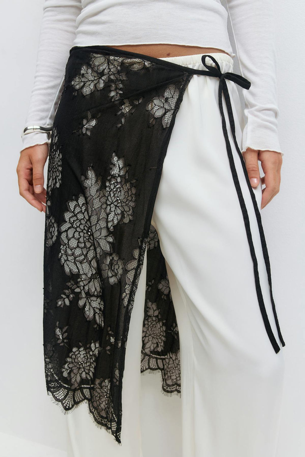 Lace apron skirt