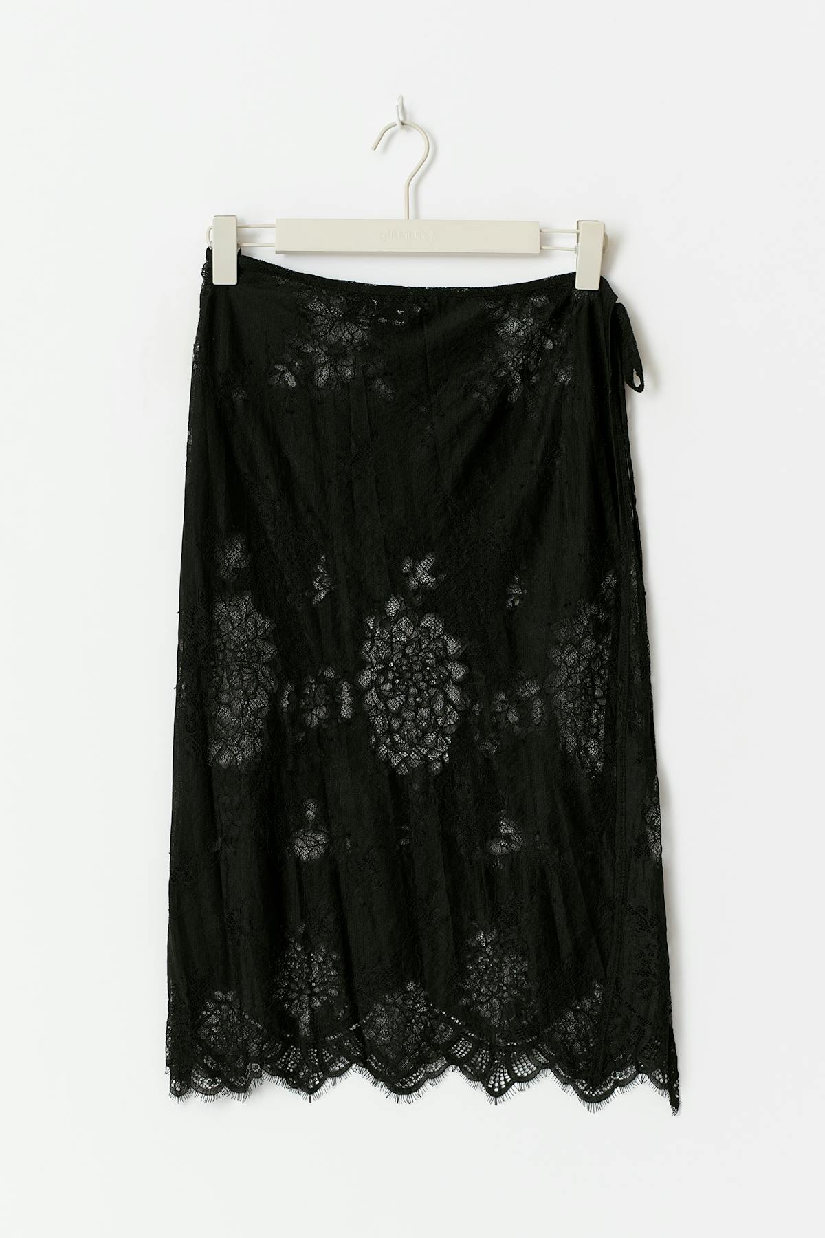 Lace apron skirt