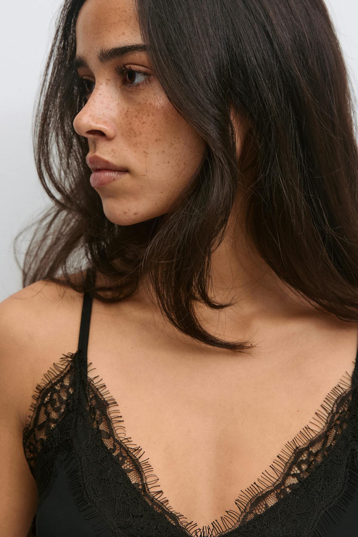 Lace detail singlet