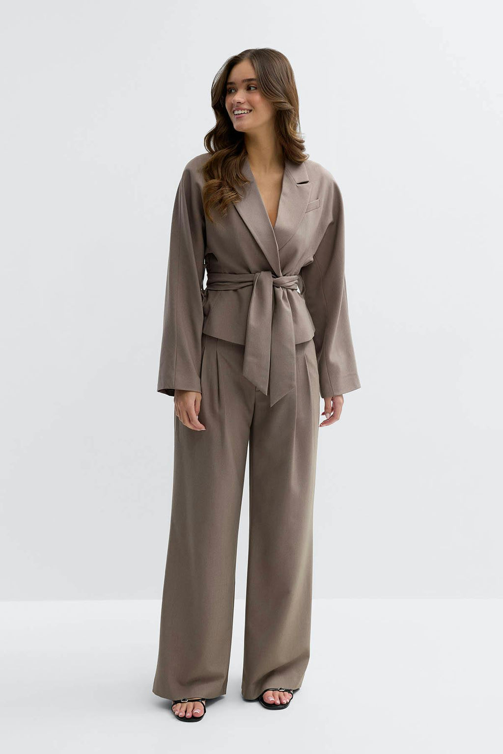 Mid wide pleated trousers