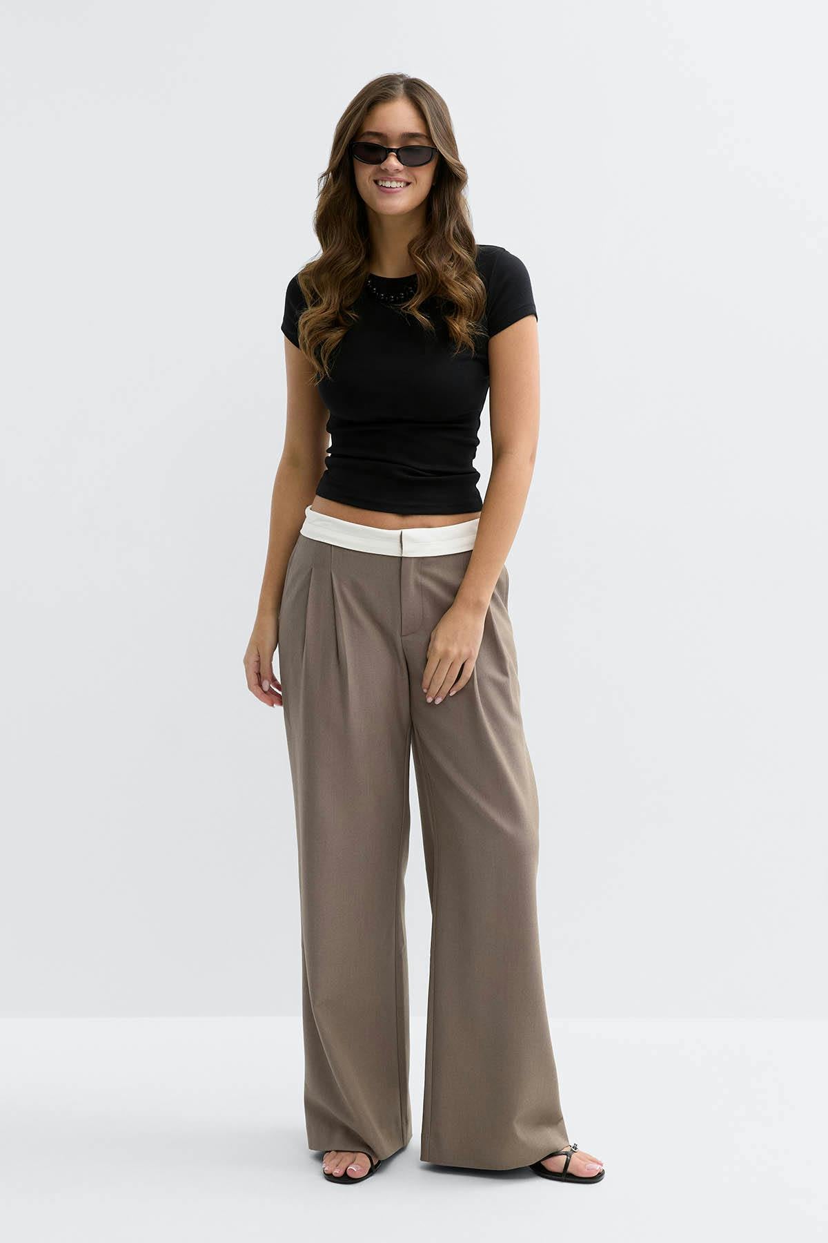 Mid wide pleated trousers