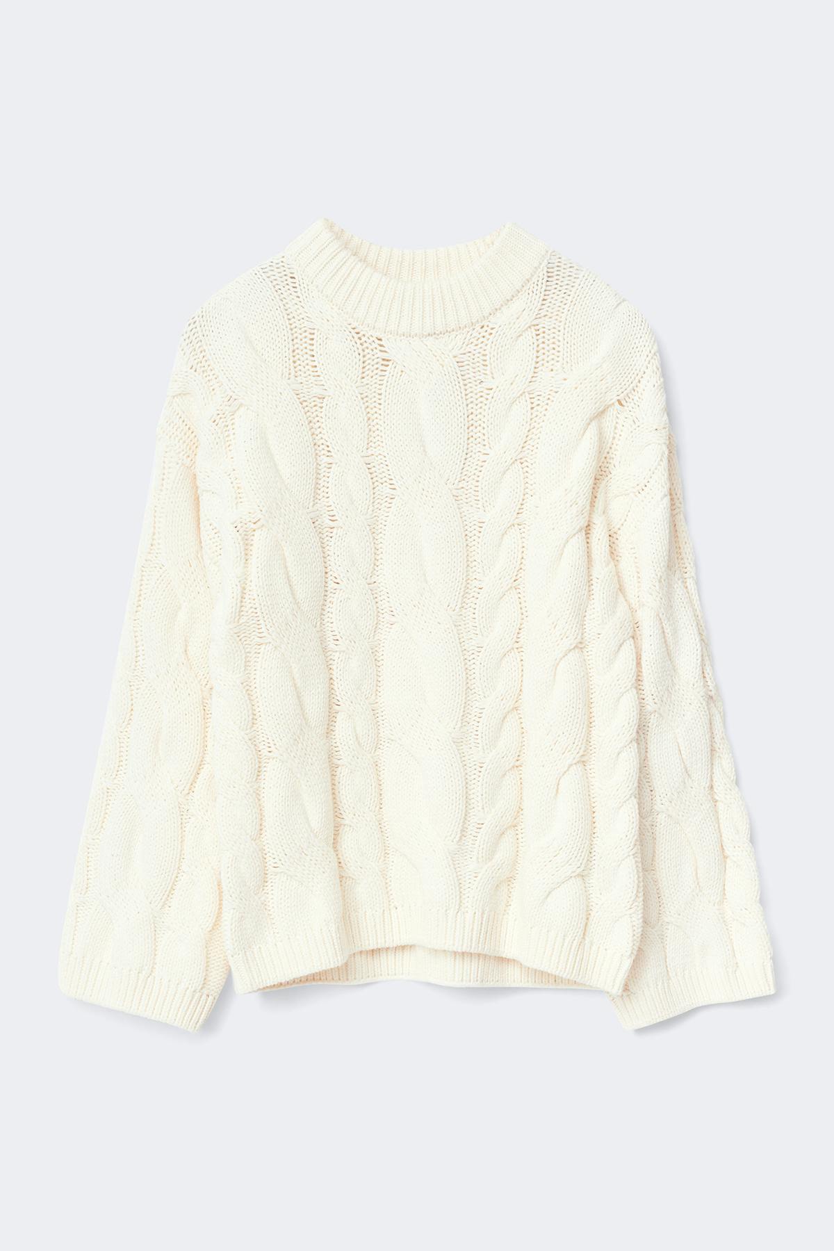 Chunky knitted cable sweater