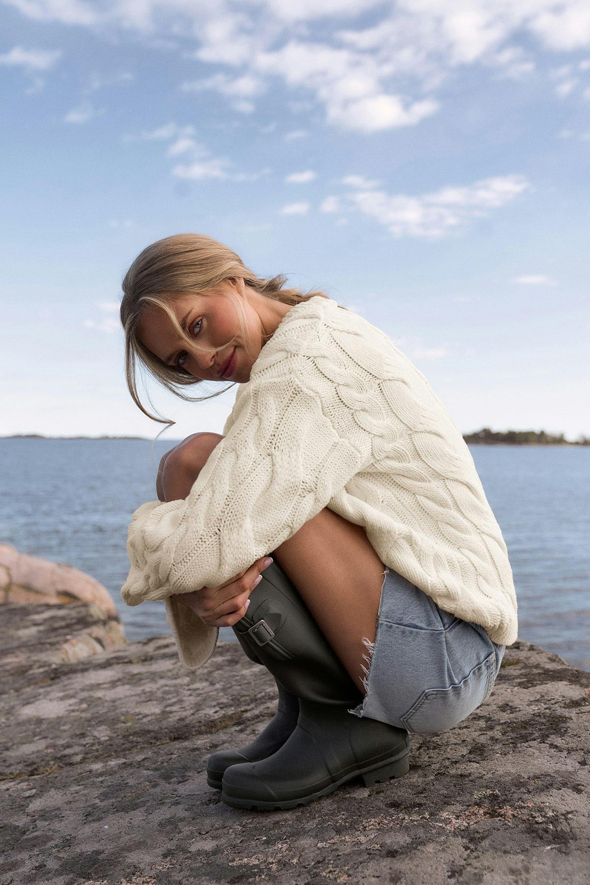 Chunky knitted cable sweater