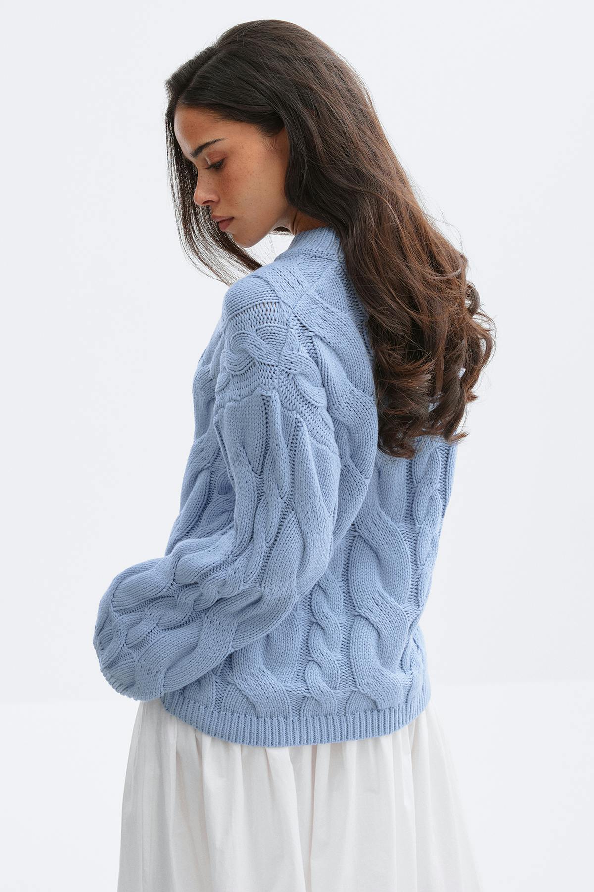 Chunky knitted cable sweater