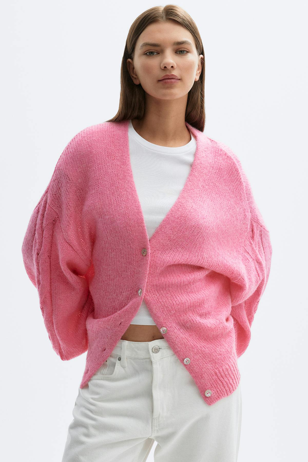 Chunky knitted cardigan