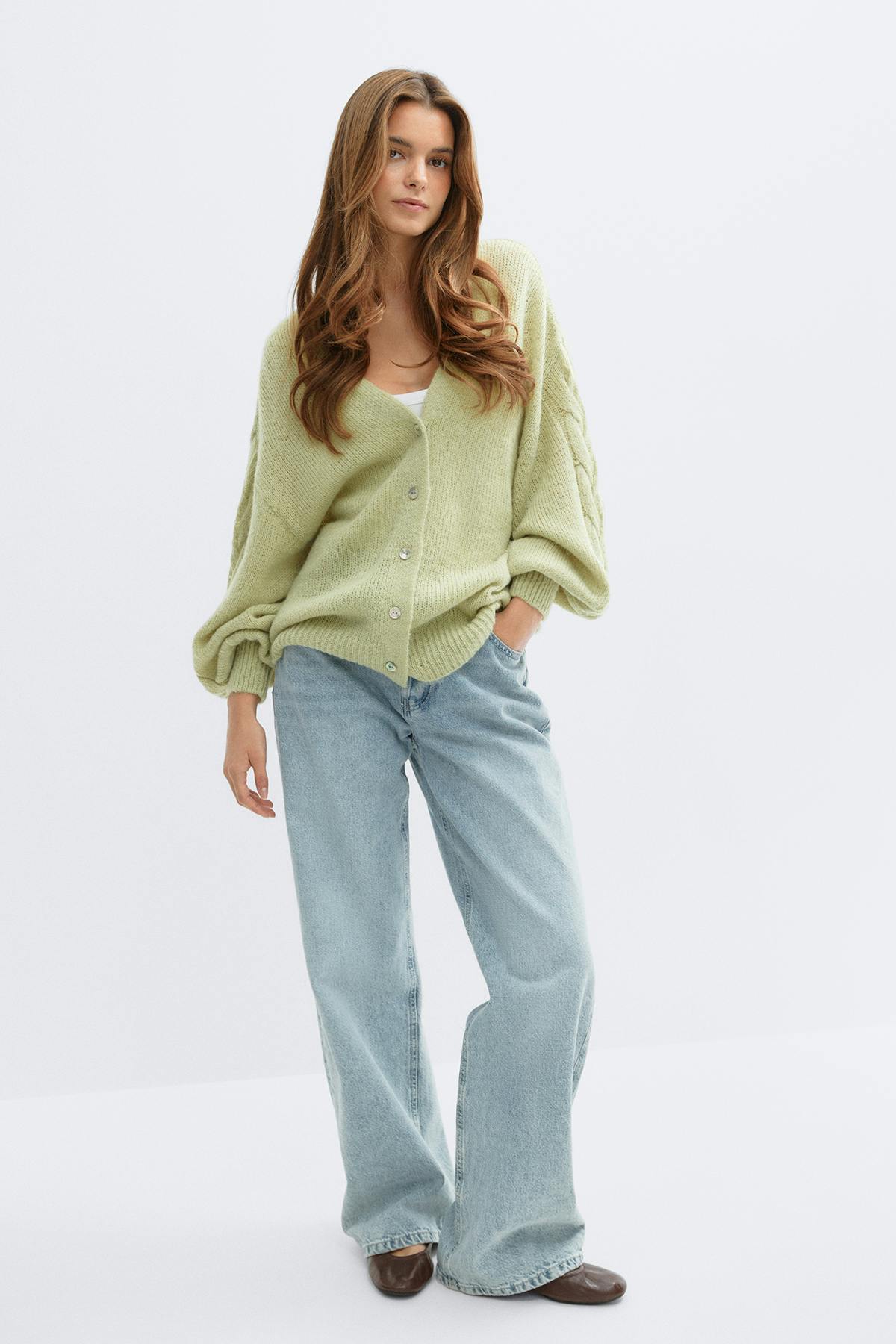 Chunky knitted cardigan