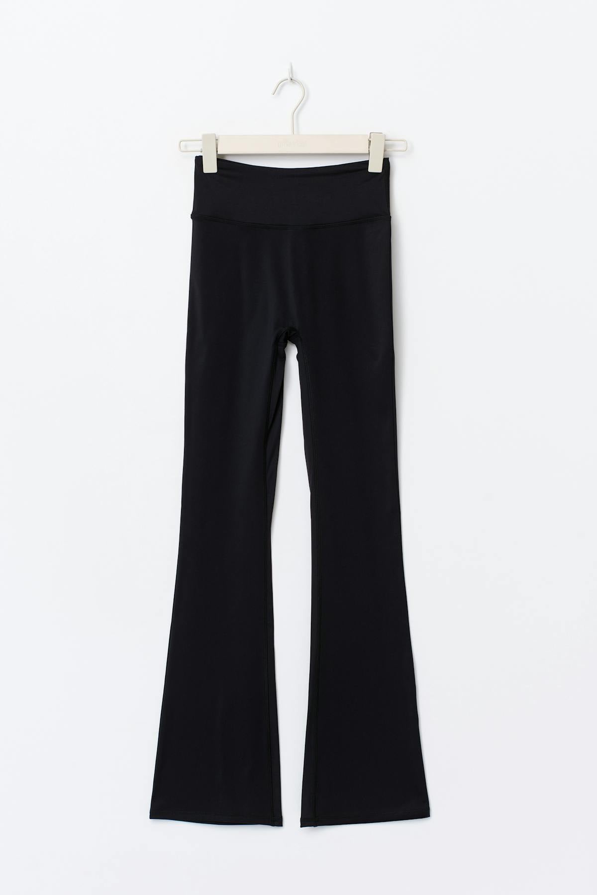 Ruched flare yoga tights