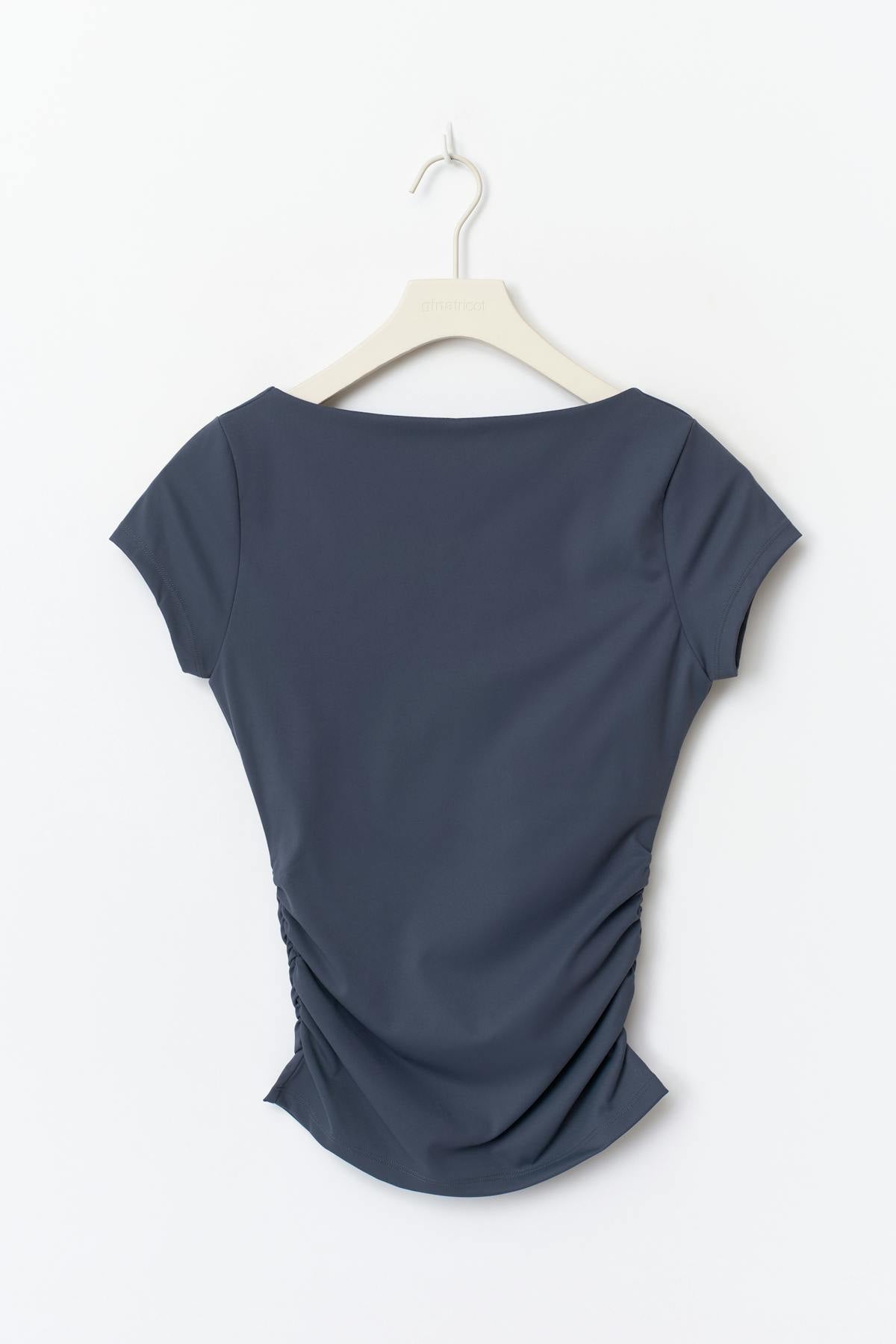 Scooped back yoga top