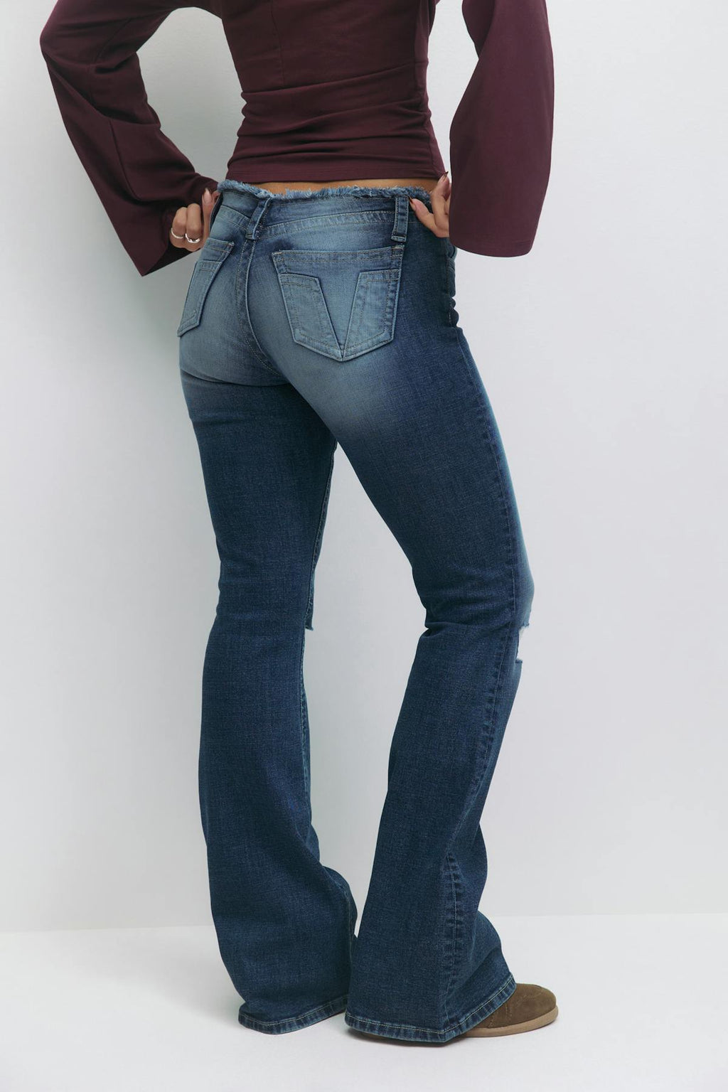 14+ x-tra low cut off jeans