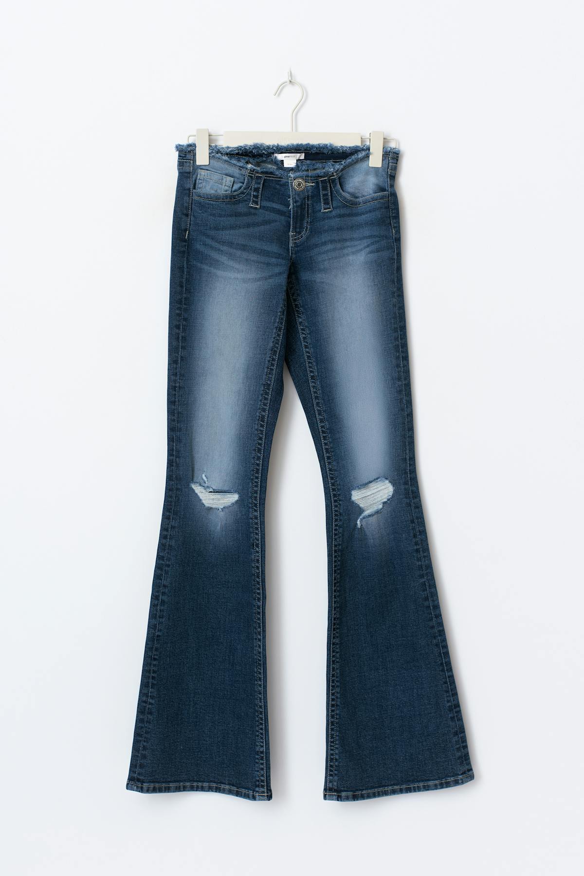 14+ x-tra low cut off jeans