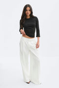 Mid waist pleated trousers