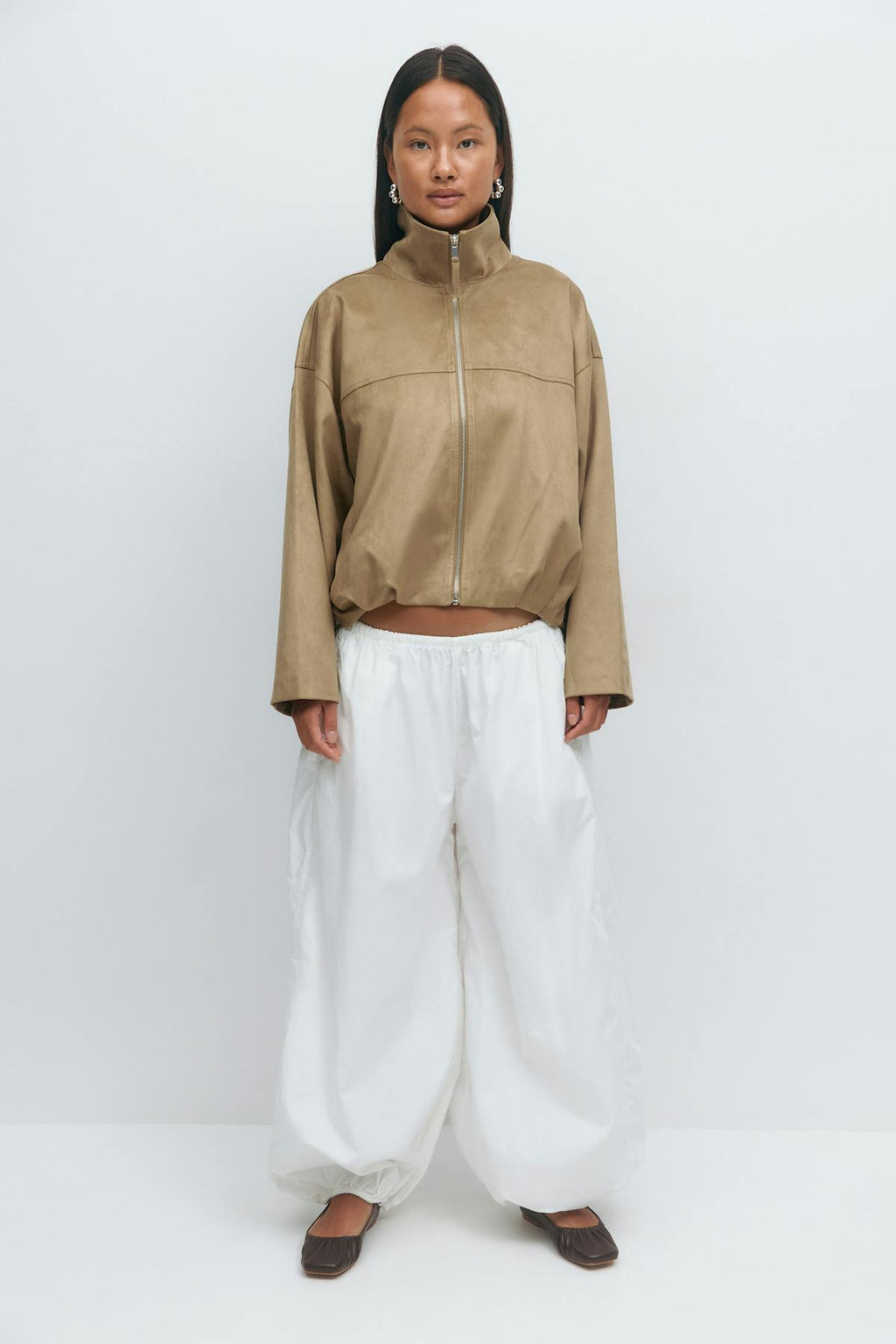 Wide balloon trousers