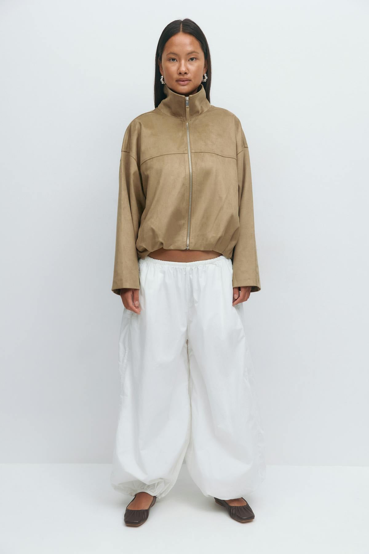 Wide balloon trousers