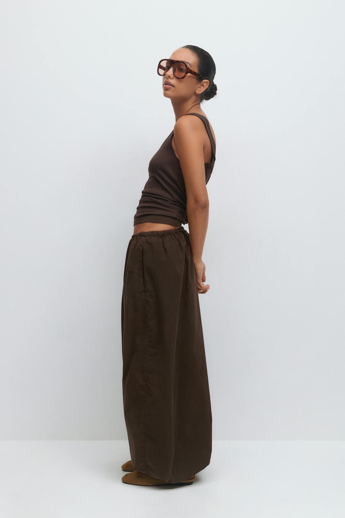 Wide balloon trousers