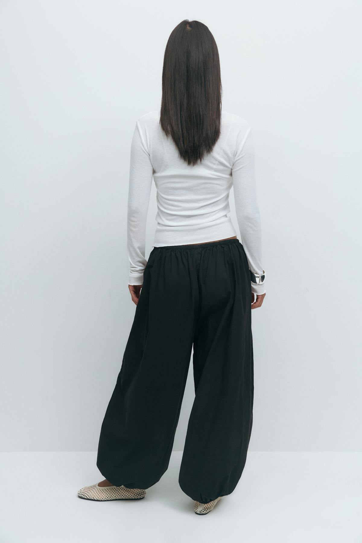 Wide balloon trousers