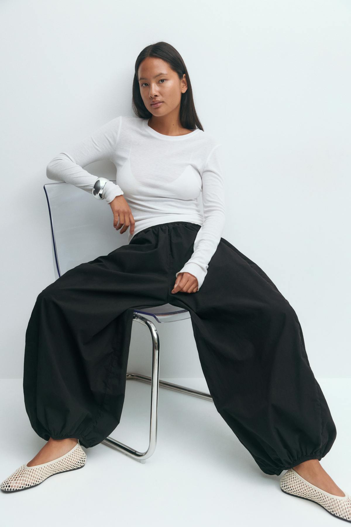 Wide balloon trousers