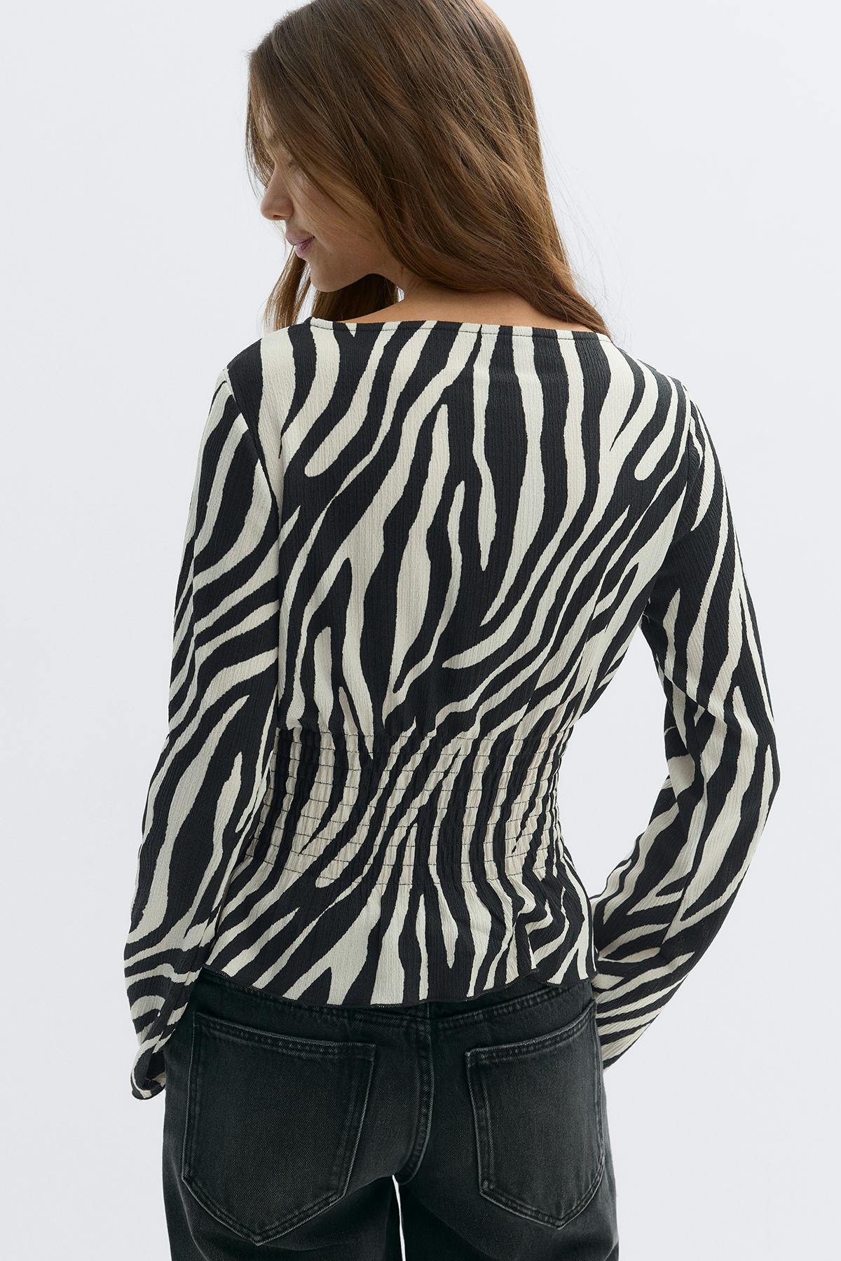Long sleeve smock top
