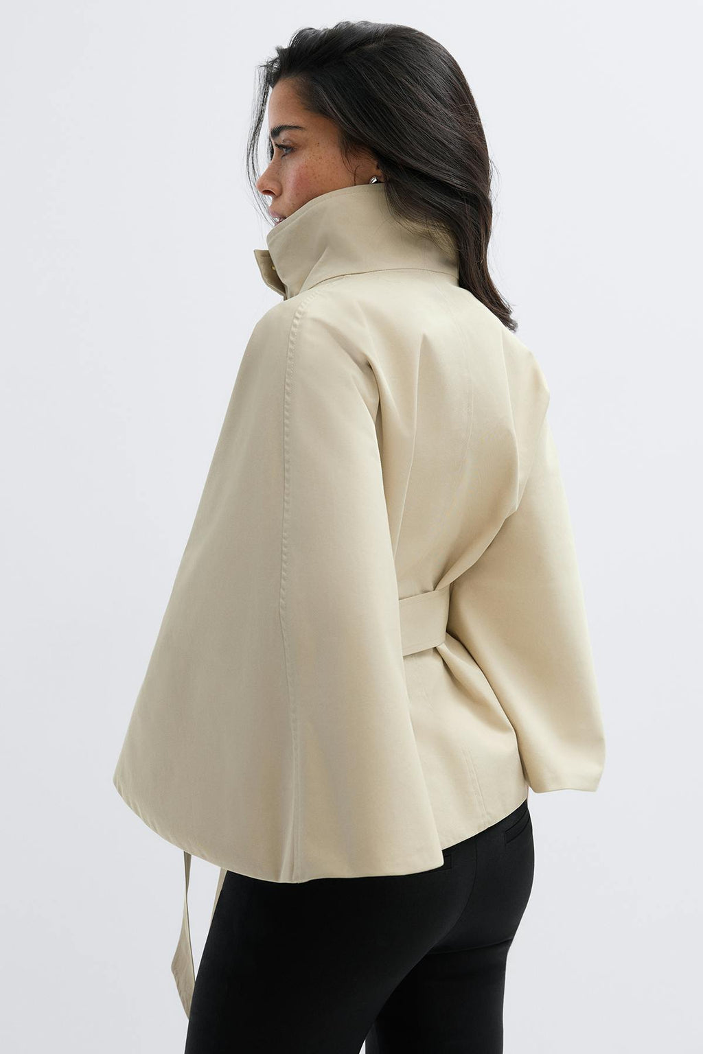 Short cape trench jacket