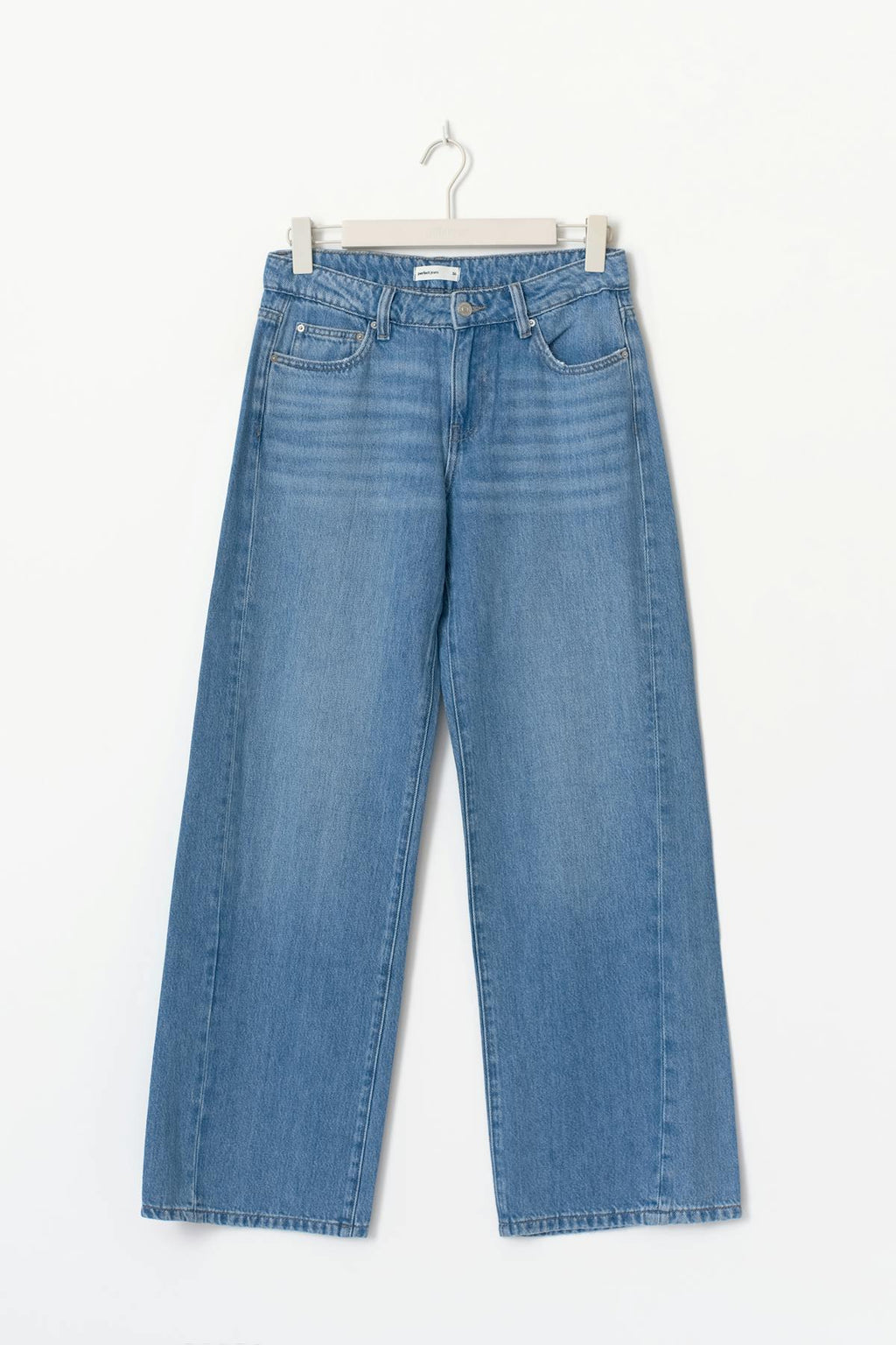 Low wide tall jeans