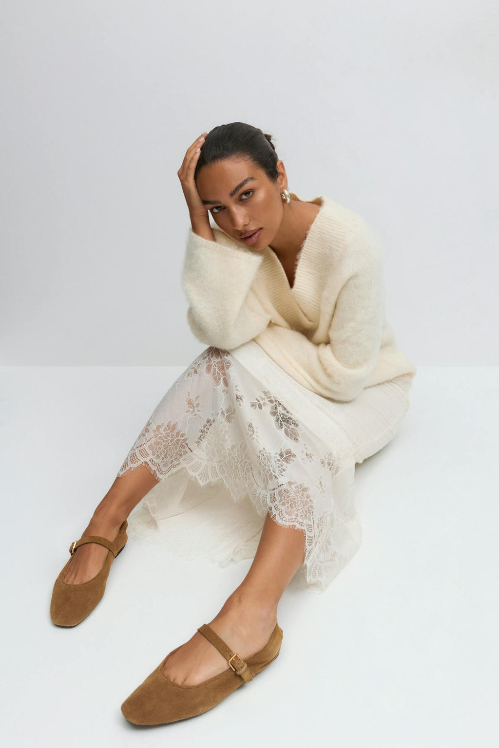 Lace skirt