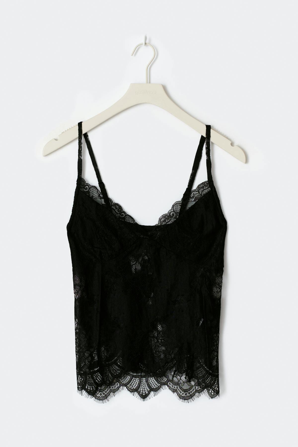 Lace singlet