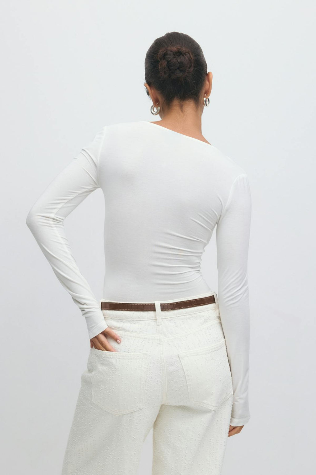 Scoop neck top