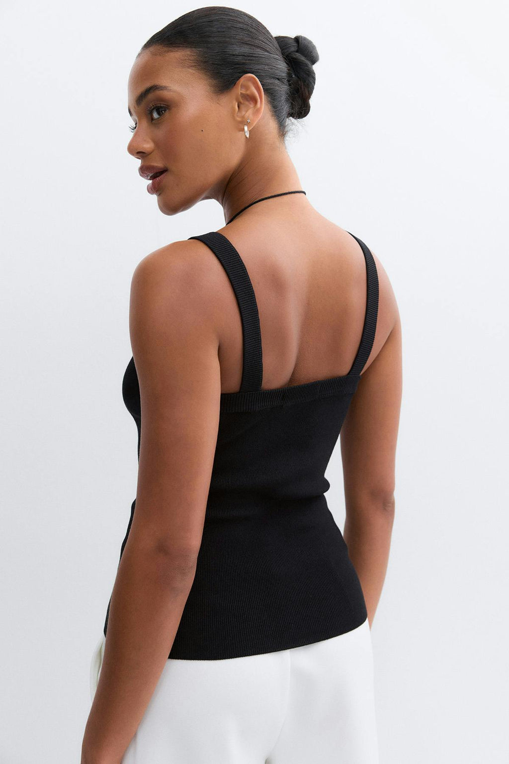 Knitted singlet
